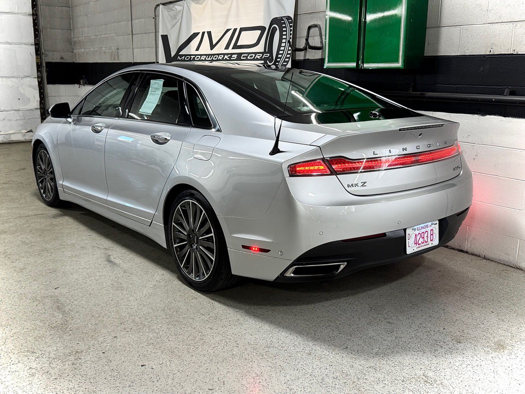 2013 Lincoln MKZ Image 13