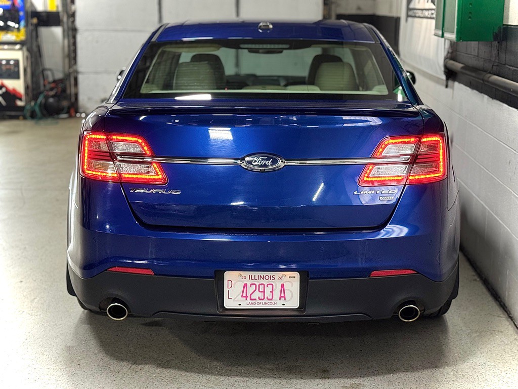 2013 Ford Taurus Image 14