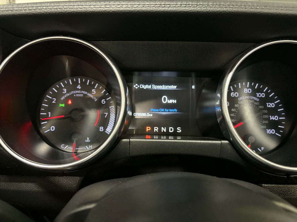 2019 Ford Mustang Image 16