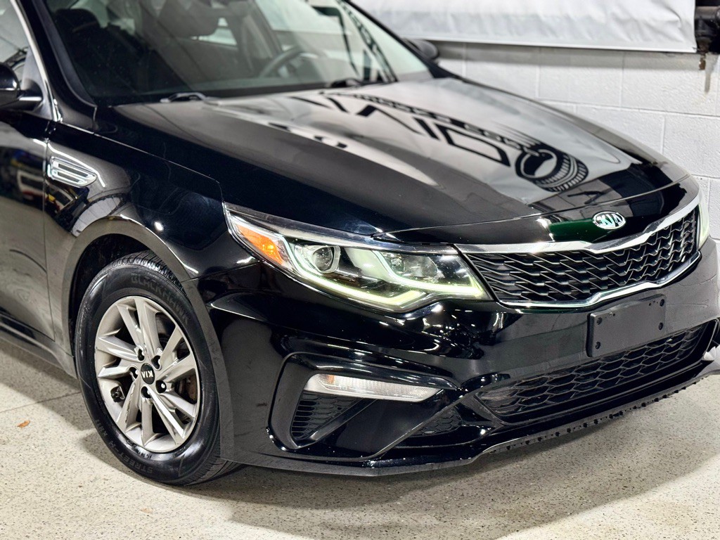2019 Kia Optima Image 2