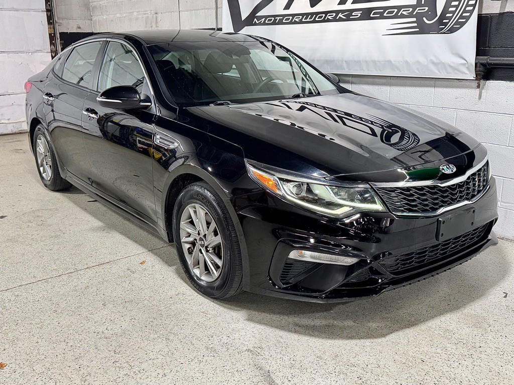 2019 Kia Optima Image 4