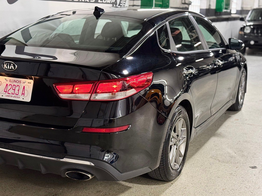2019 Kia Optima Image 9