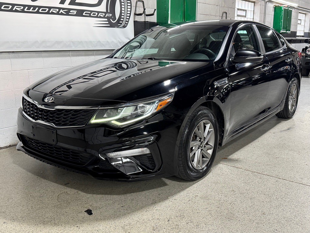 2019 Kia Optima Image 11