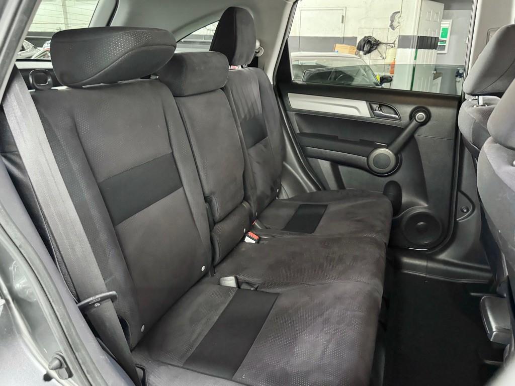 2011 Honda CR-V Image 18