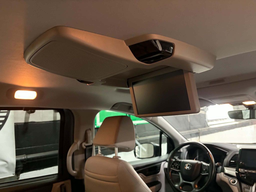 2018 Honda Odyssey Image 14