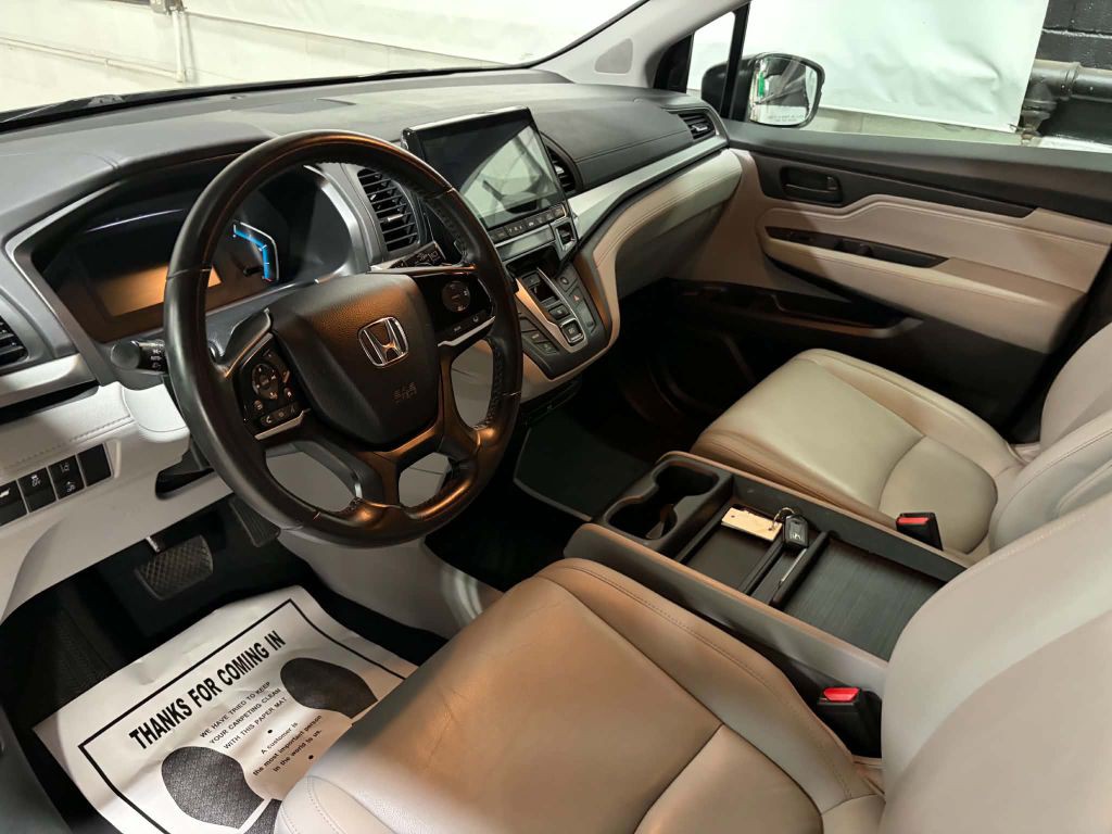 2018 Honda Odyssey Image 15