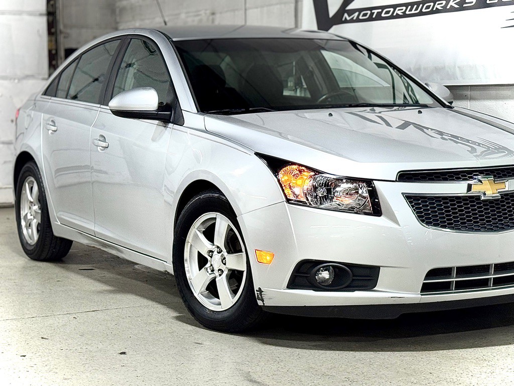 2012 Chevrolet Cruze Image 3