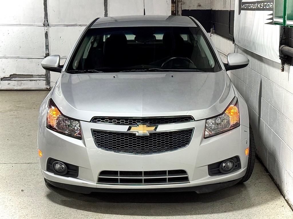 2012 Chevrolet Cruze Image 6