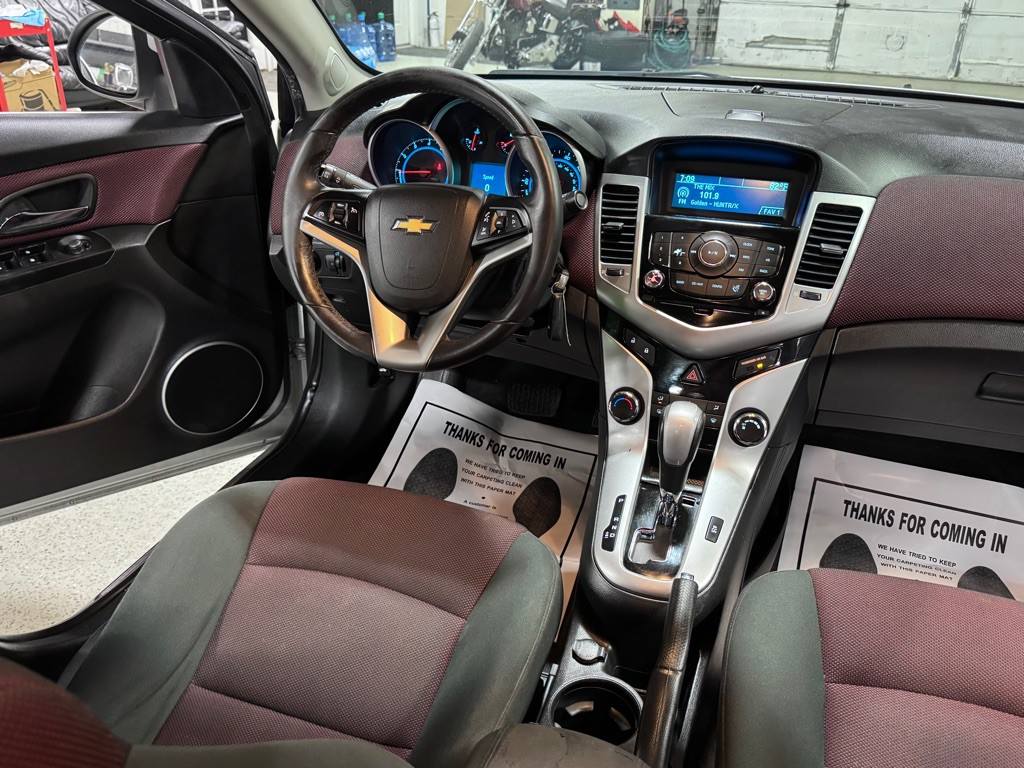 2012 Chevrolet Cruze Image 19