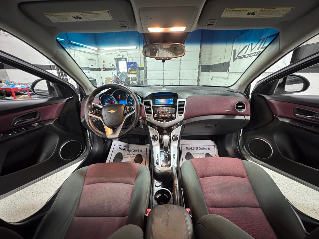 2012 Chevrolet Cruze Image 20
