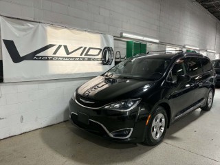 Image for 2017 Chrysler Pacifica Touring L Plus ID: 7616467
