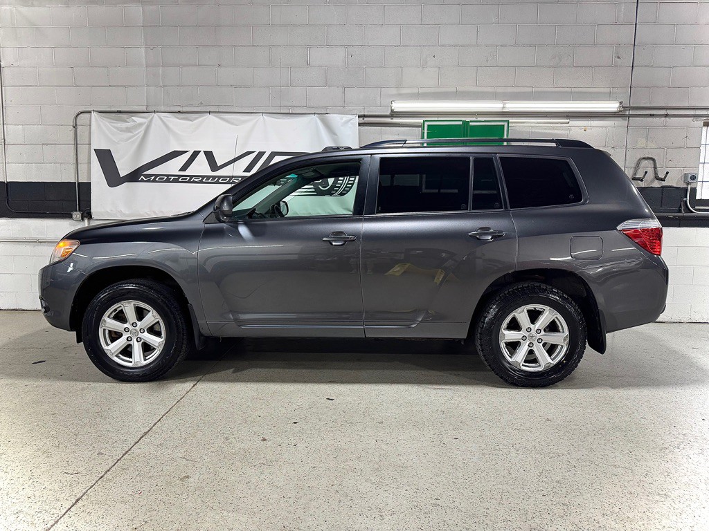 2009 Toyota Highlander Image 12