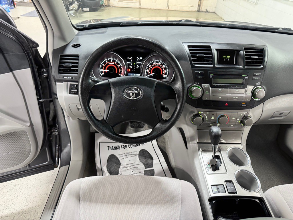 2009 Toyota Highlander Image 25