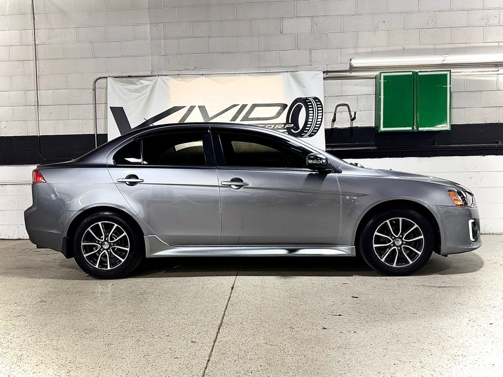 2017 Mitsubishi Lancer Image 7