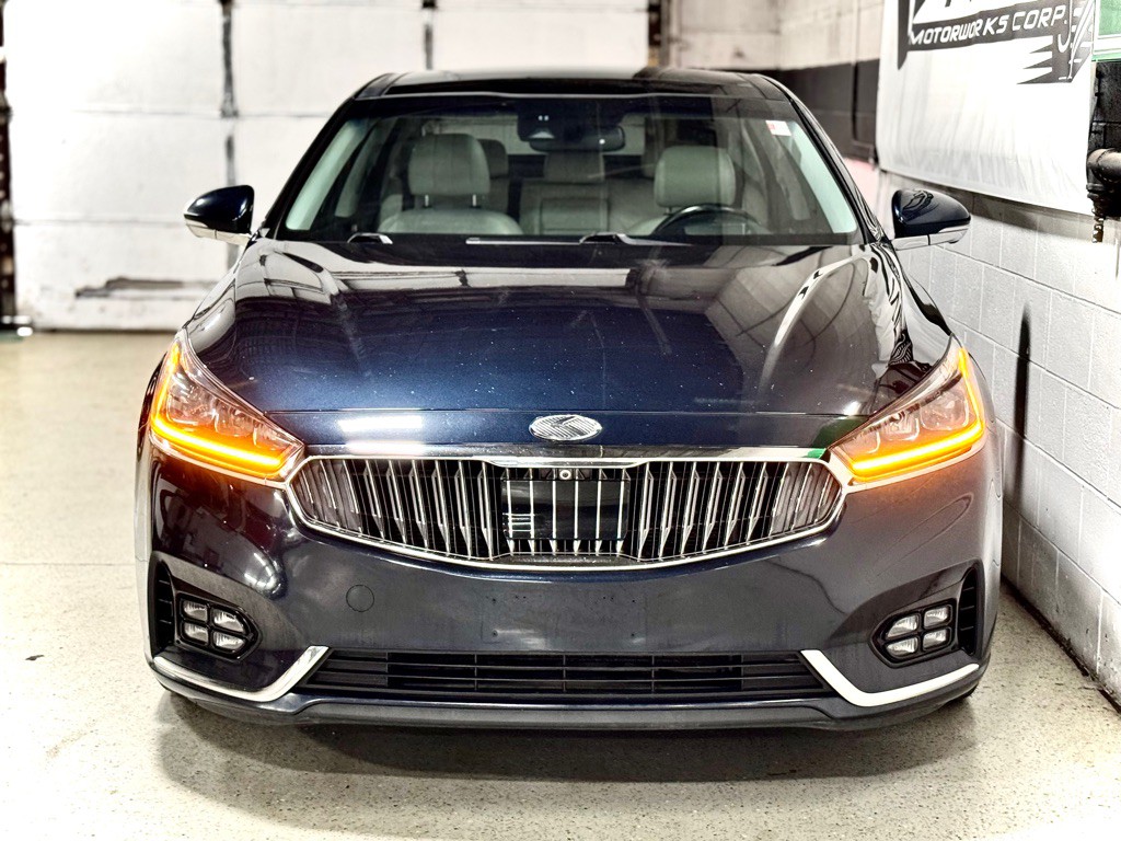 2017 Kia Cadenza Image 6