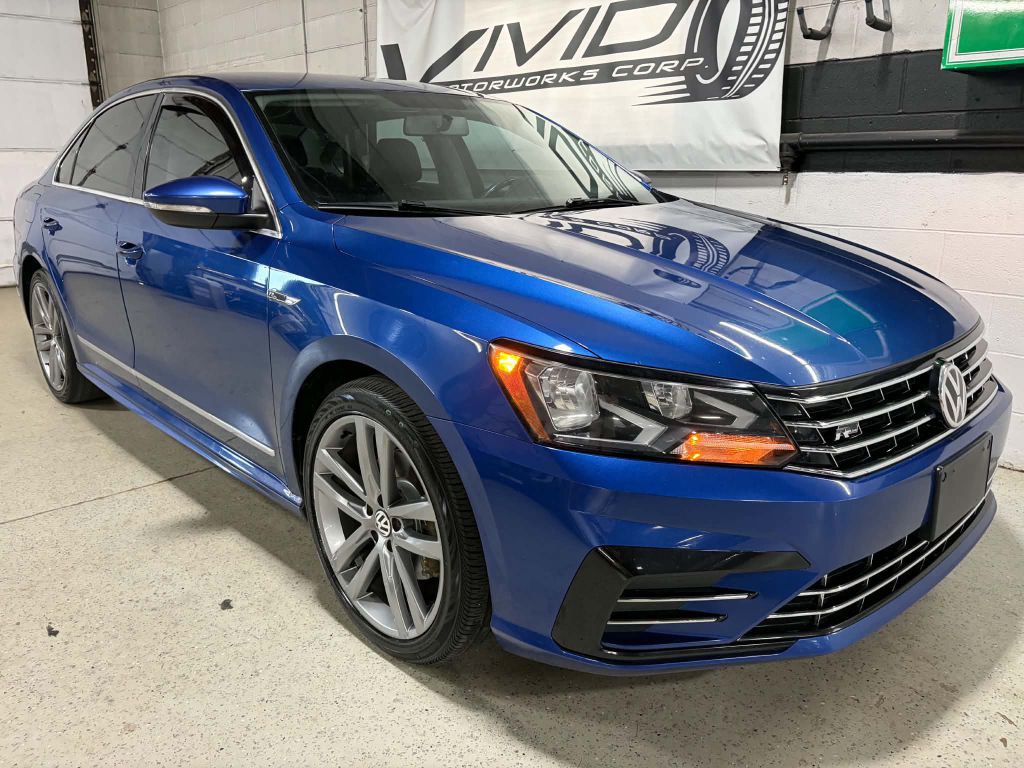 2017 Volkswagen Passat Image 4