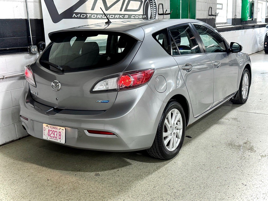 2012 Mazda Mazda3 Image 8