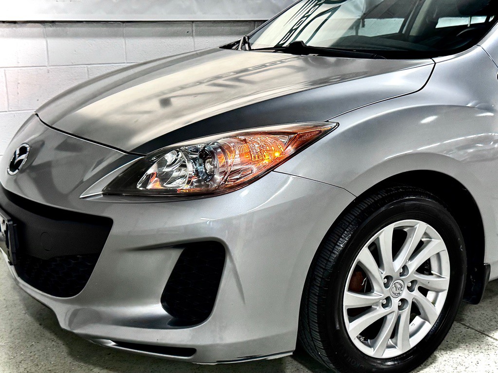 2012 Mazda Mazda3 Image 12