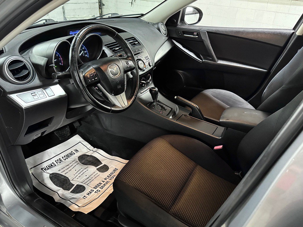 2012 Mazda Mazda3 Image 18
