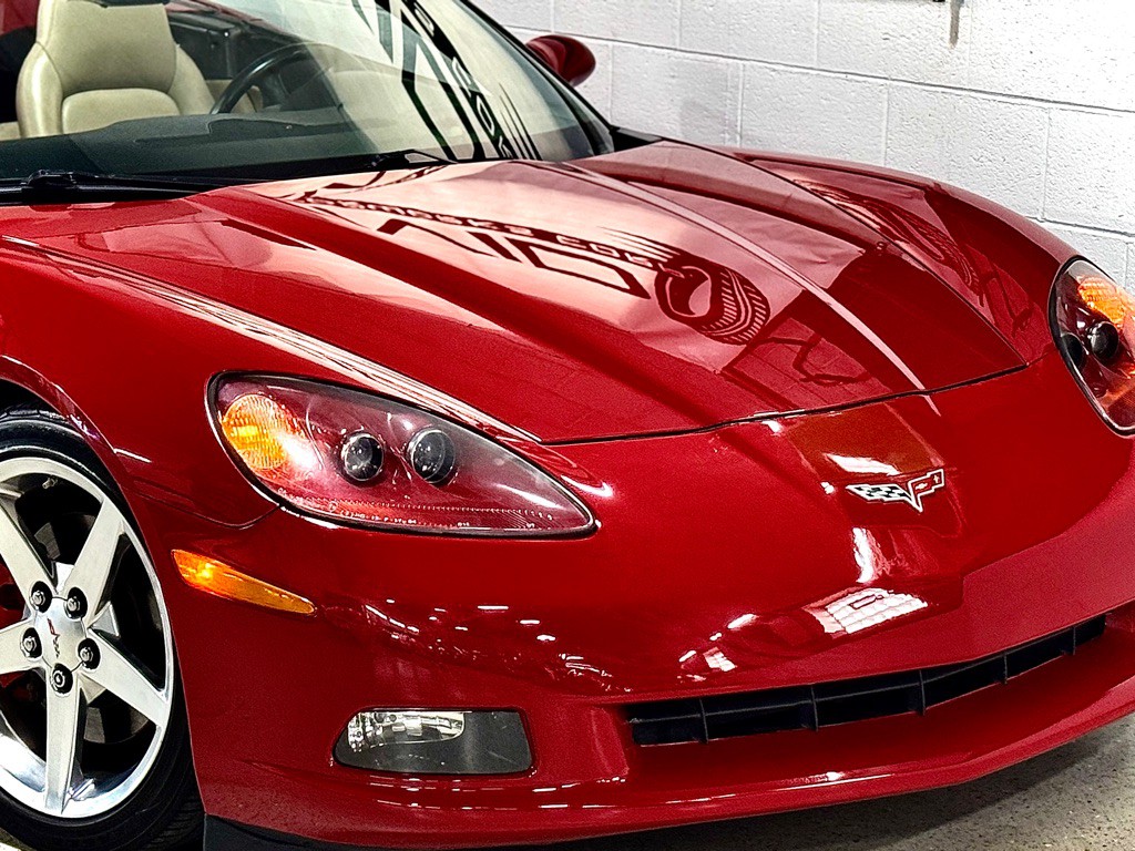 2005 Chevrolet Corvette Image 5