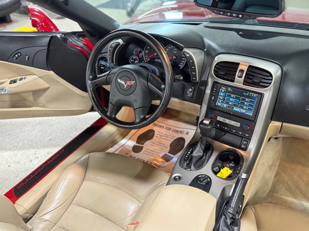 2005 Chevrolet Corvette Image 33