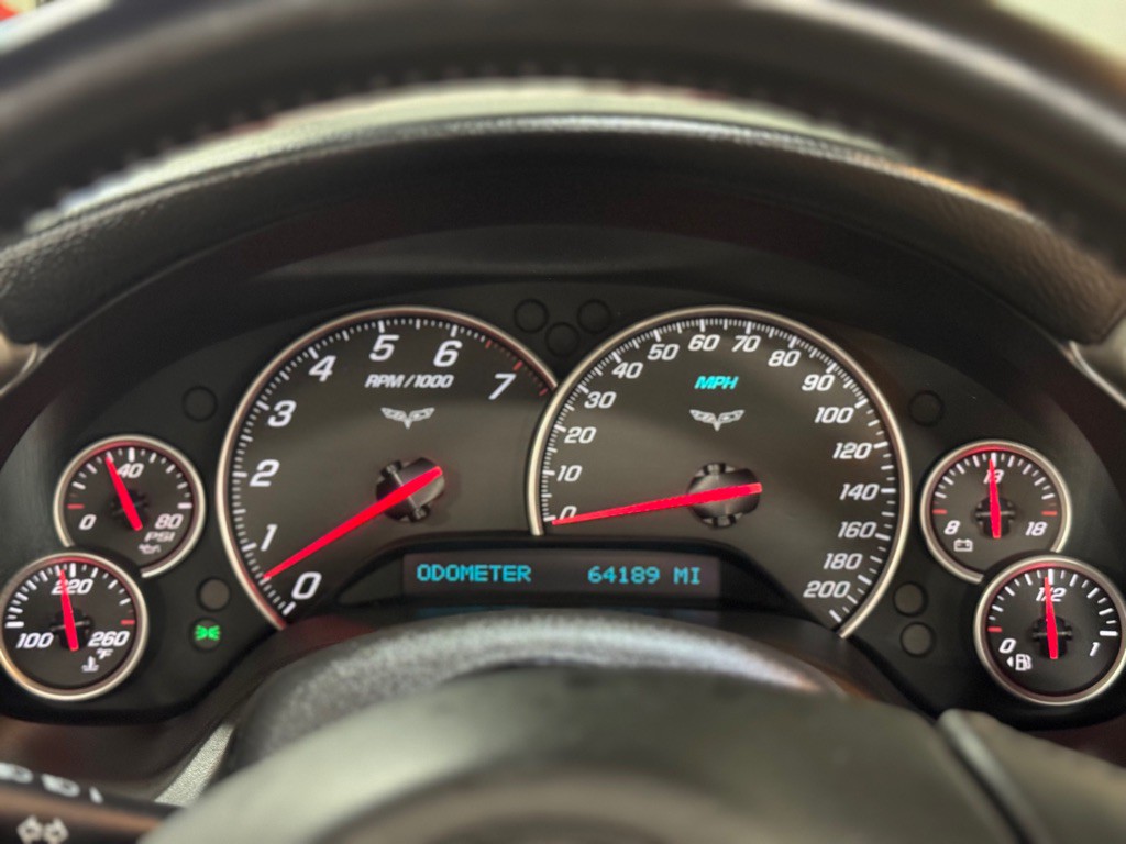 2005 Chevrolet Corvette Image 36