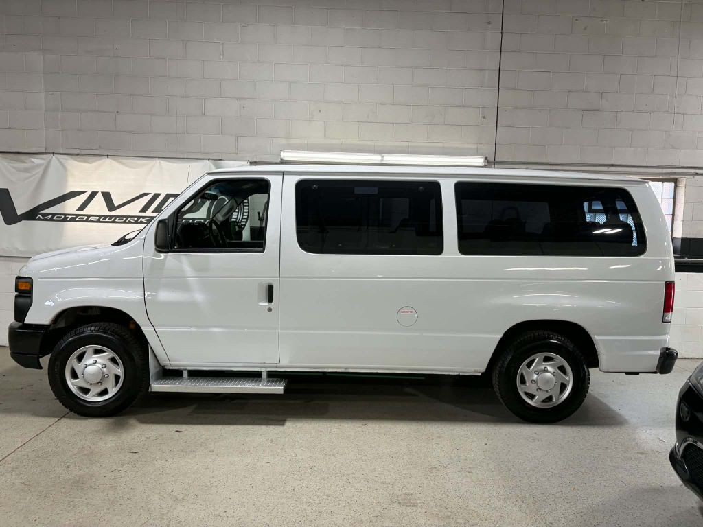 2013 Ford Econoline Image 3