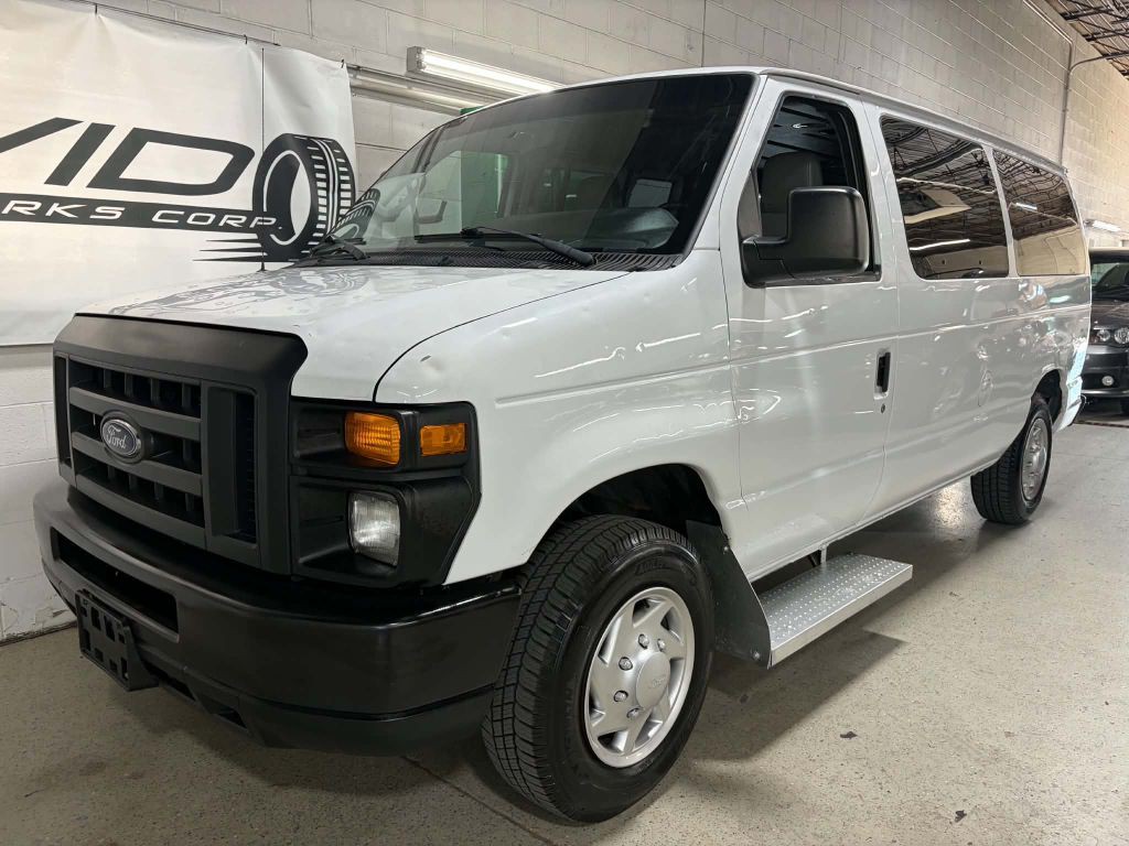 2013 Ford Econoline Image 15