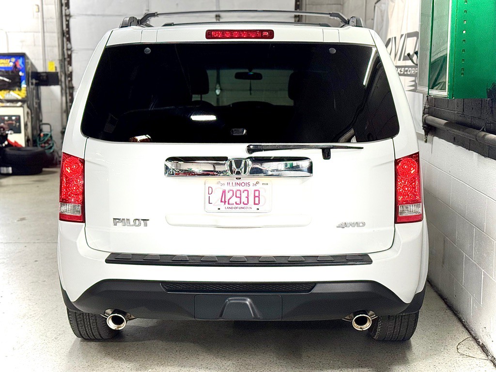 2015 Honda Pilot Image 17