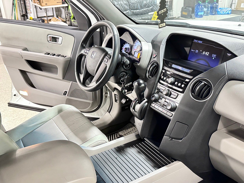 2015 Honda Pilot Image 24