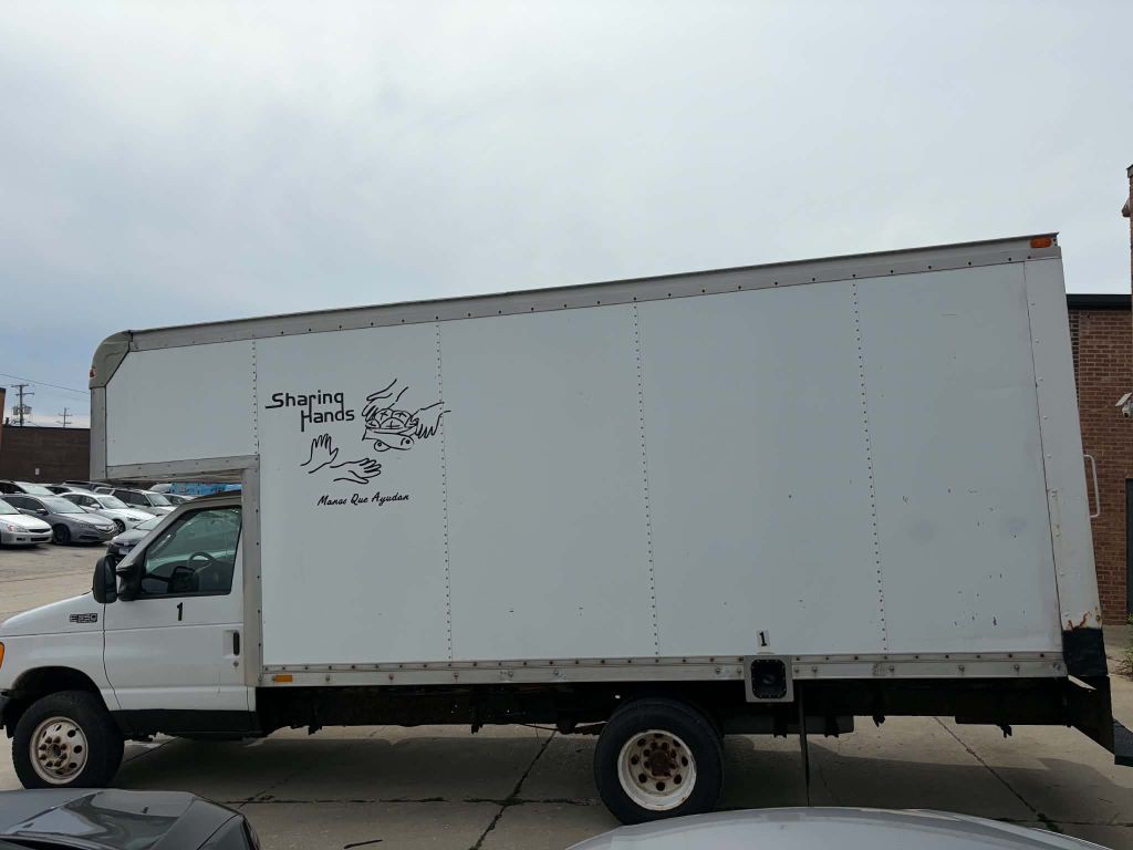 2004 Ford Econoline Image 6