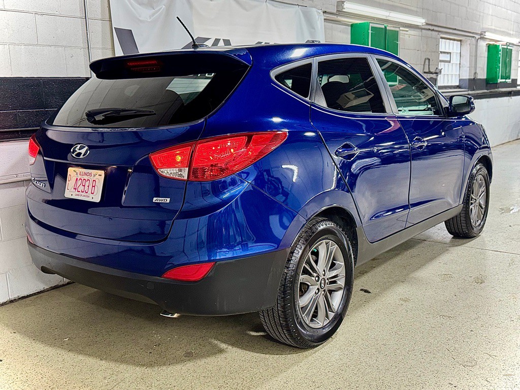 2015 Hyundai Tucson Image 8