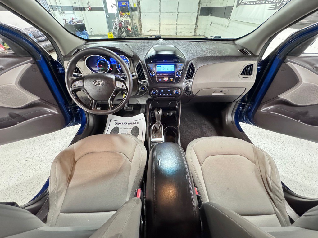 2015 Hyundai Tucson Image 23