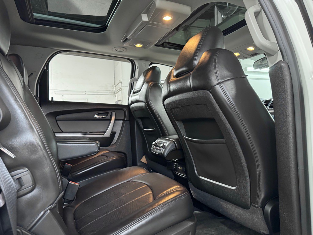2012 GMC Acadia Image 23
