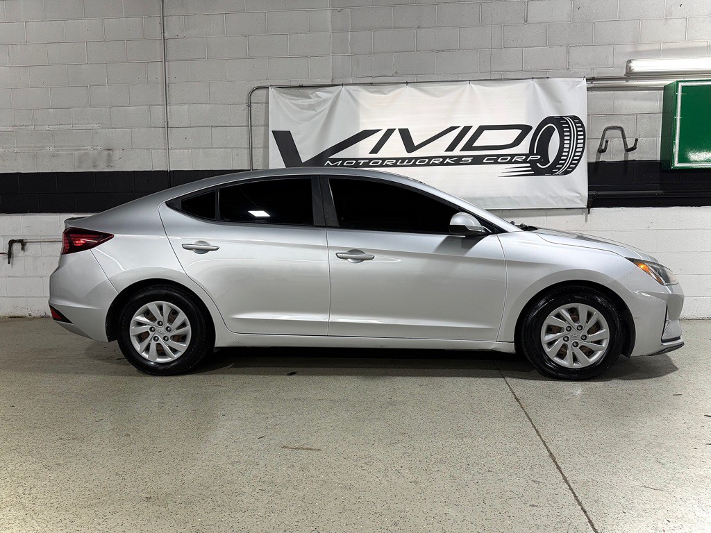 2020 Hyundai Elantra Image 7