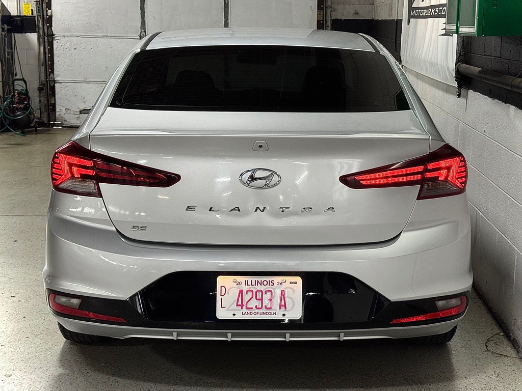 2020 Hyundai Elantra Image 17