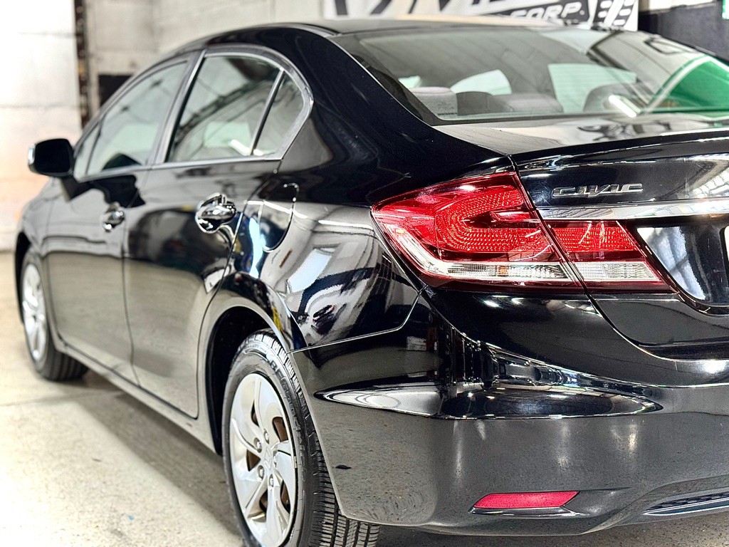 2013 Honda Civic Image 18