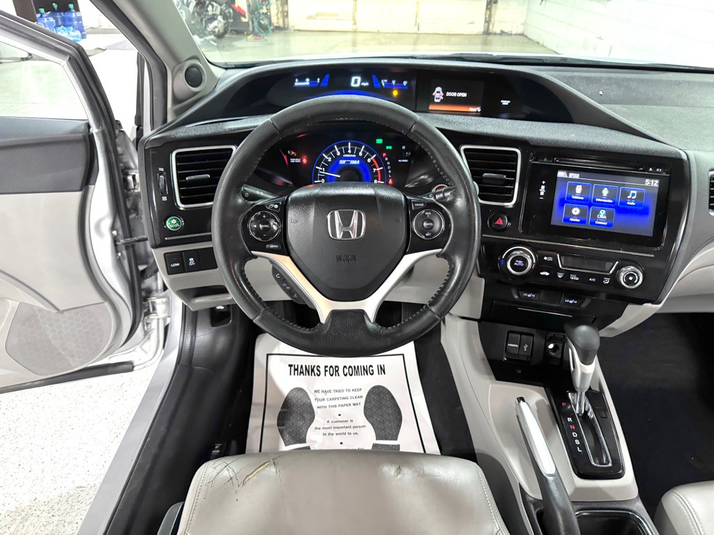 2015 Honda Civic Image 18
