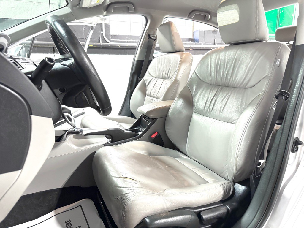 2015 Honda Civic Image 19