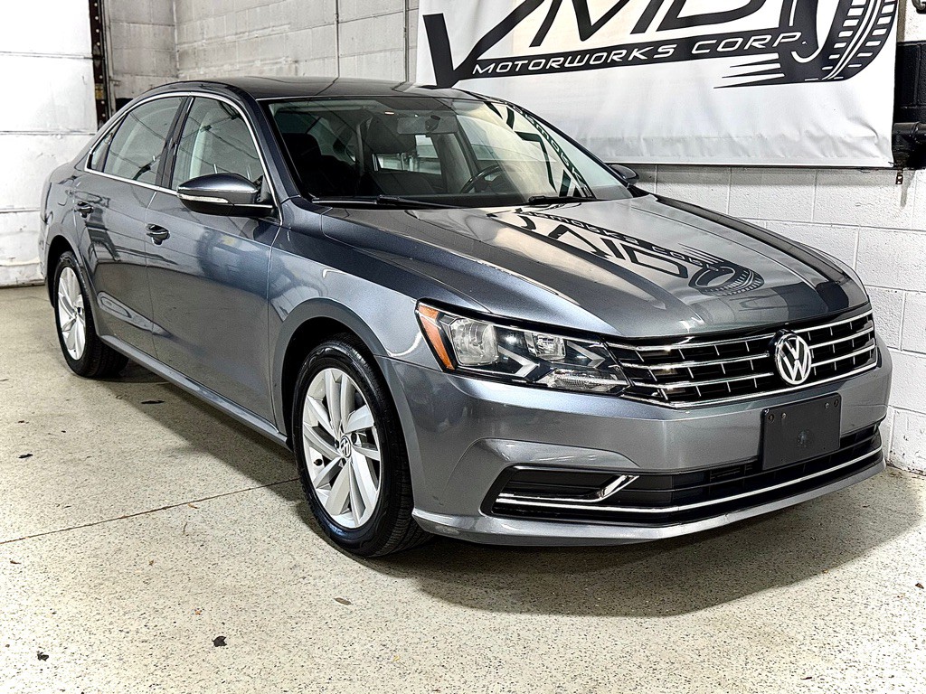 2018 Volkswagen Passat Image 4