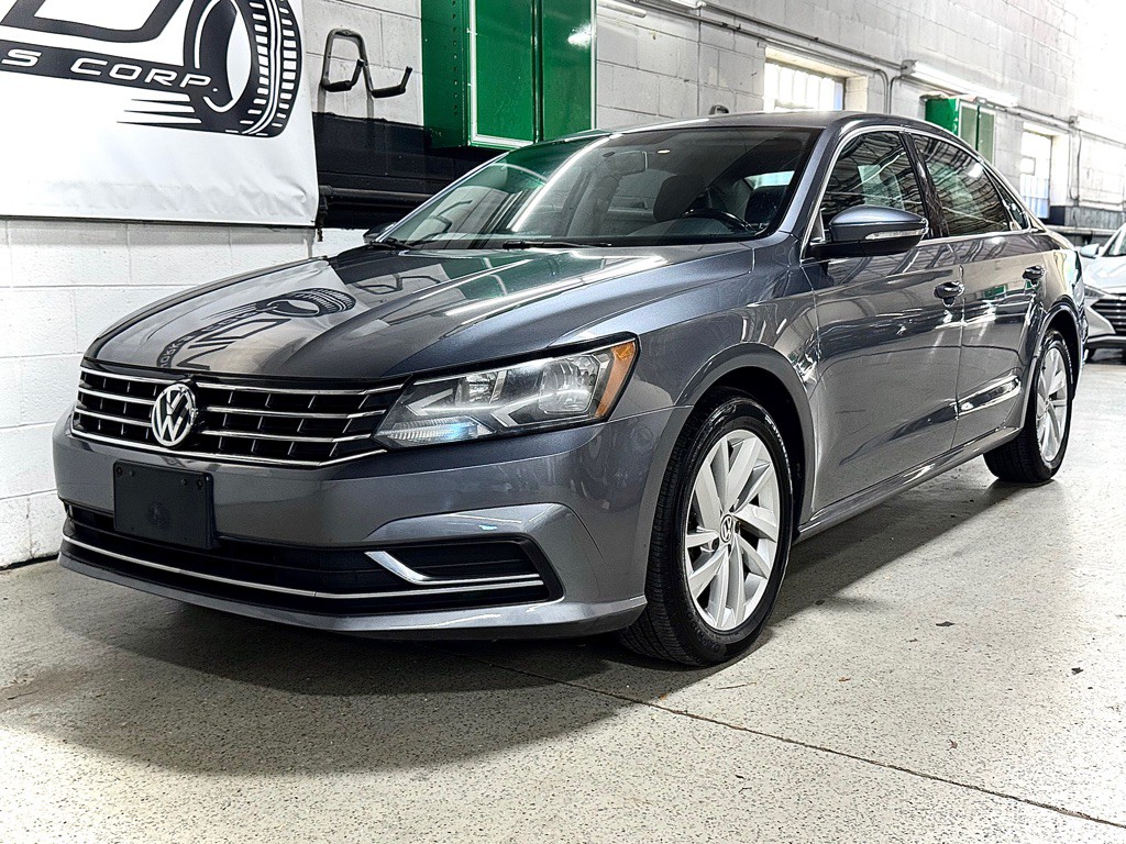 2018 Volkswagen Passat Image 12