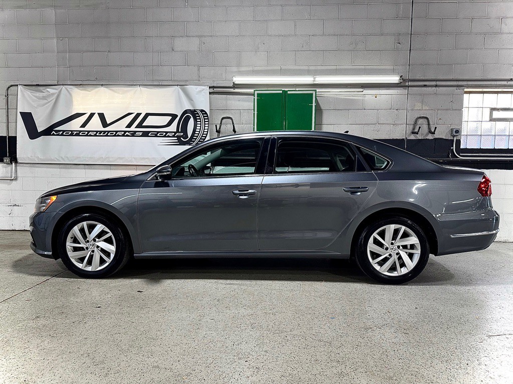 2018 Volkswagen Passat Image 13