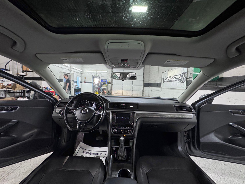 2018 Volkswagen Passat Image 22