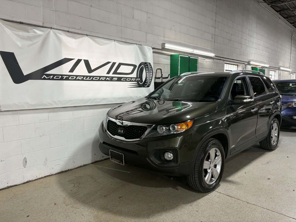 2013 Kia Sorento Image 1