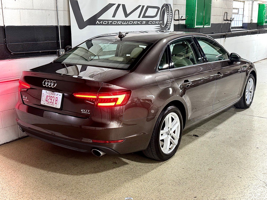 2017 Audi A4 Image 9