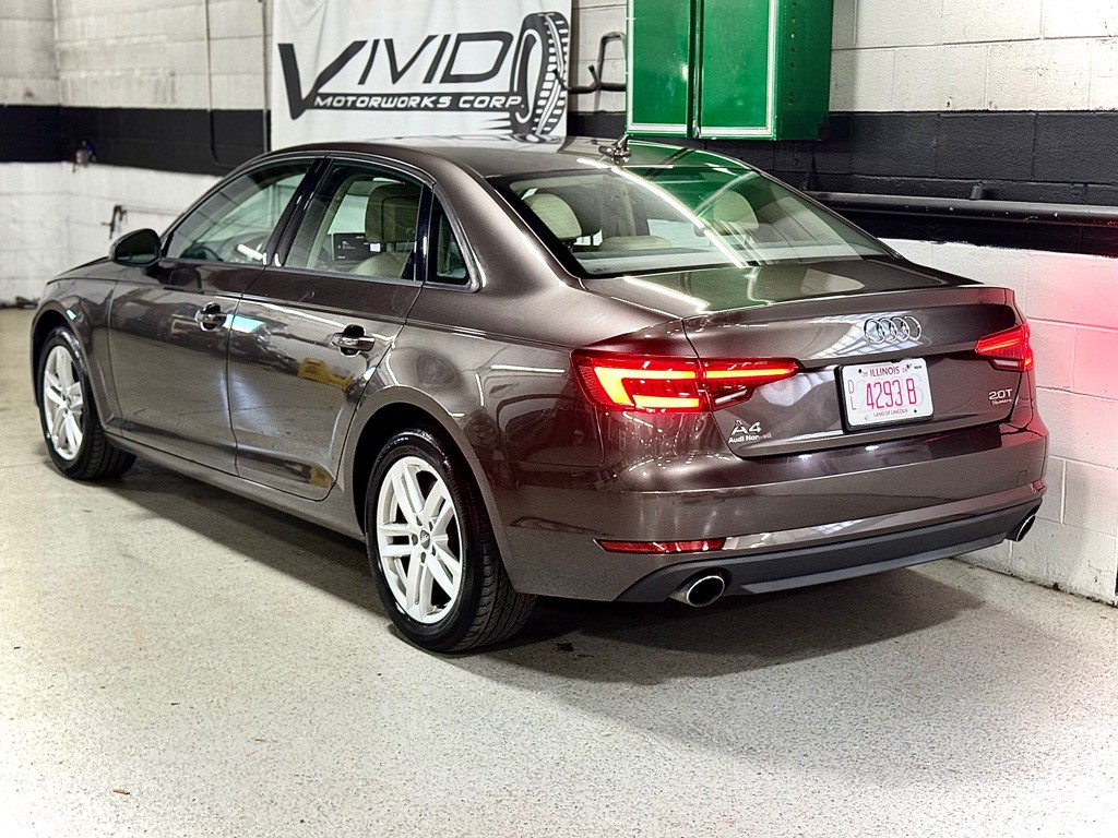 2017 Audi A4 Image 16