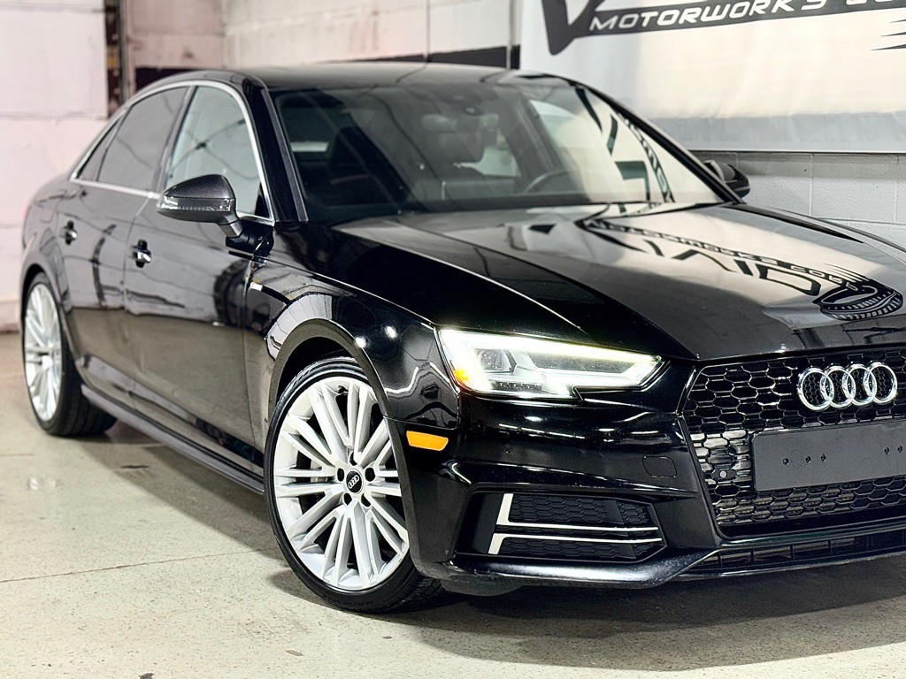 2017 Audi A4 Image 2