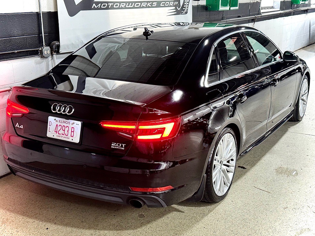 2017 Audi A4 Image 11