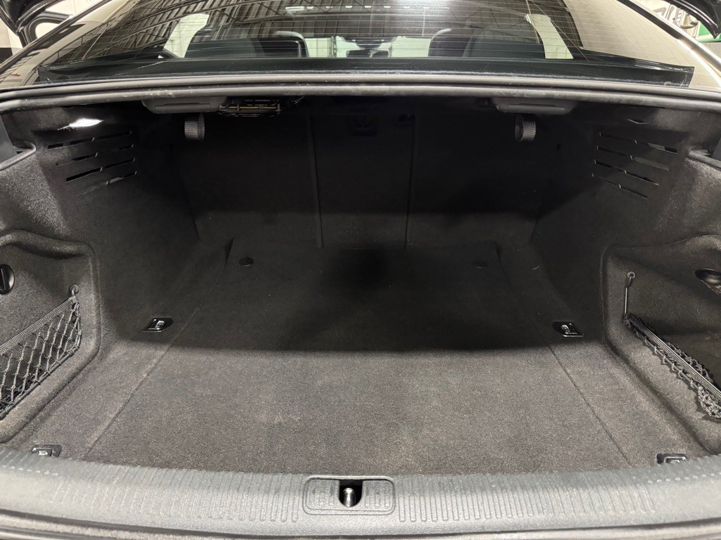 2017 Audi A4 Image 30