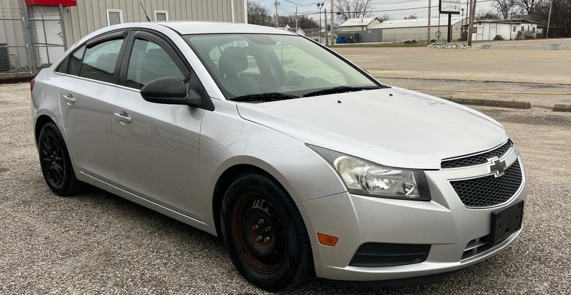 2012 Chevrolet Cruze Image 3